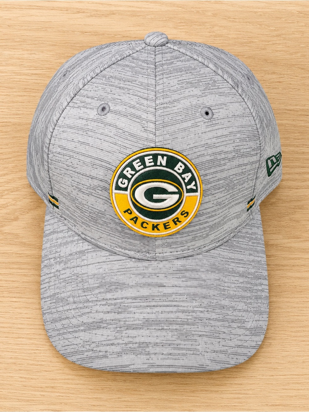 NFL Green Bay Packers Licensed Green Brim Cap - Official Football Team Headwear